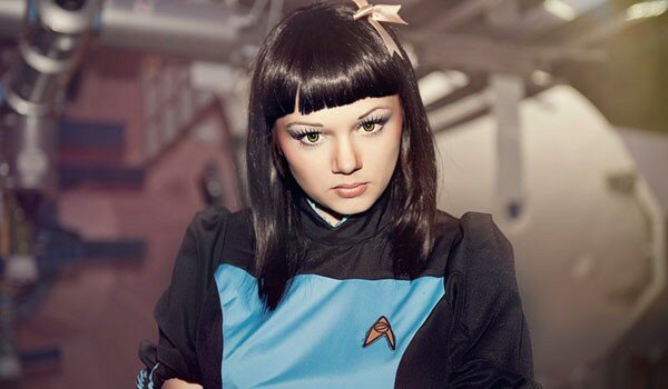 female_spock_cosplay