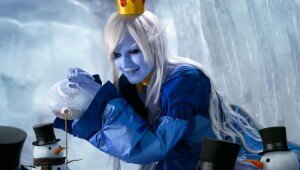 ice-queen-cosplay-featured