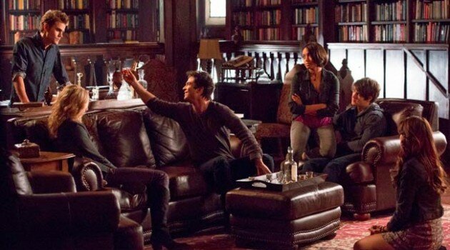 The Vampire Diaries 100th Episode "500 Years of Solitude"