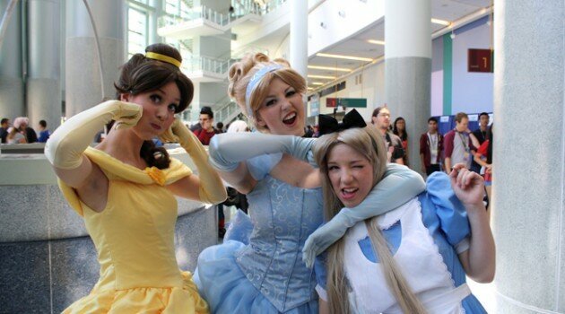 WonderCon 2014 Disney Princess Cosplay - Belle, Cinderella and Alice in Wonderland