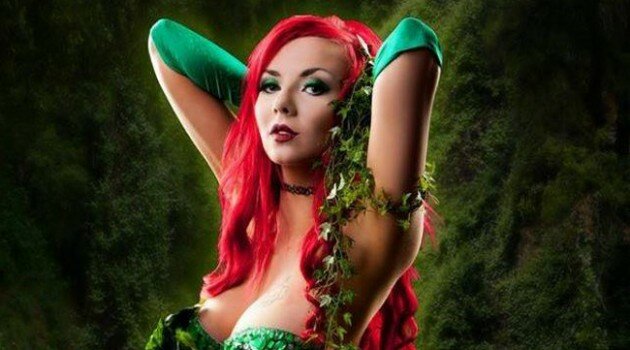 poison-ivy-cosplay-featured