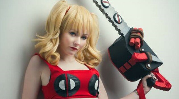 ladypool-chainsaw-cosplay-featured