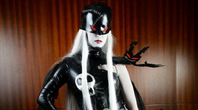 lady-devimon-cosplay-featured